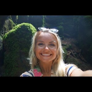 Meet your Posher, Addie